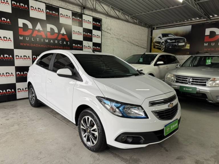 CHEVROLET - ONIX - 2015/2015 - Branca - R$ 53.900,00