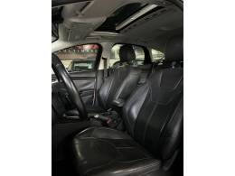 FORD - FOCUS - 2015/2016 - Prata - R$ 72.900,00