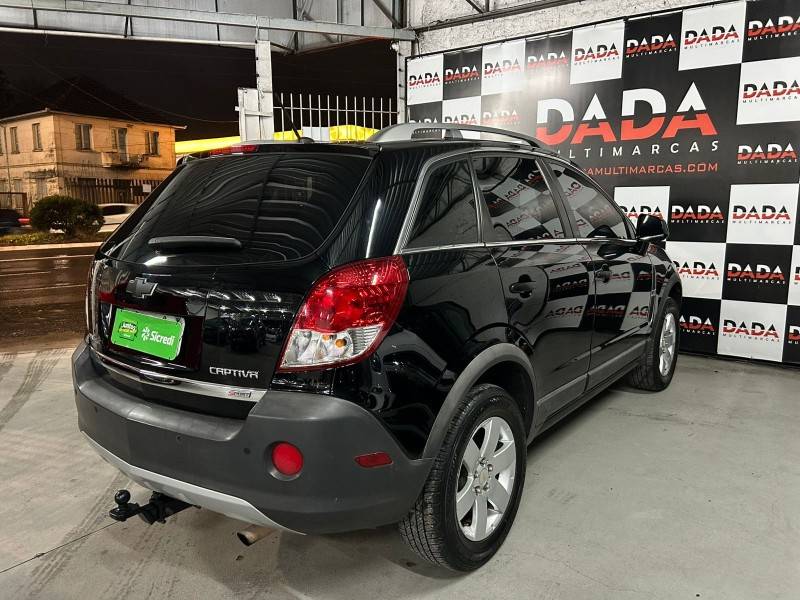 CHEVROLET - CAPTIVA - 2010/2010 - Preta - R$ 40.900,00
