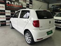 VOLKSWAGEN - FOX - 2011/2012 - Branca - R$ 32.900,00