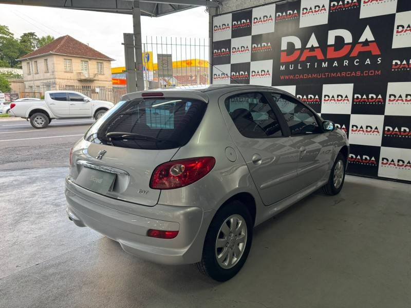 PEUGEOT - 207 - 2010/2011 - Prata - R$ 25.900,00