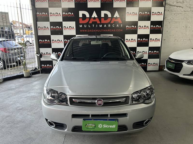 FIAT - PALIO - 2013/2014 - Prata - R$ 35.900,00