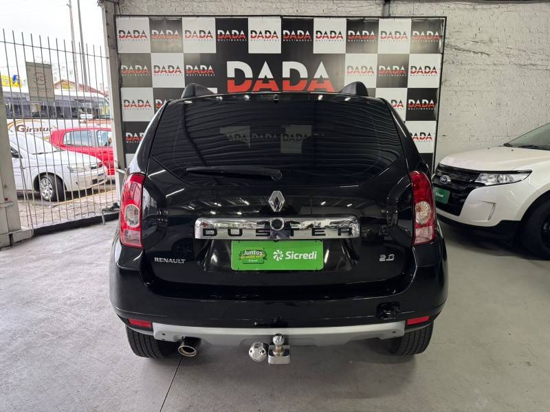 RENAULT - DUSTER - 2011/2012 - Preta - R$ 45.900,00