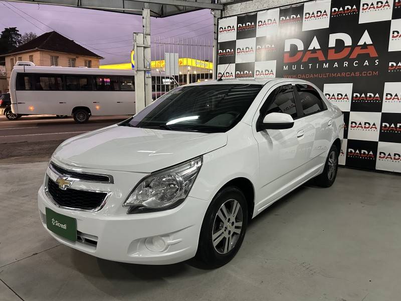 CHEVROLET - COBALT - 2015/2015 - Branca - R$ 47.900,00