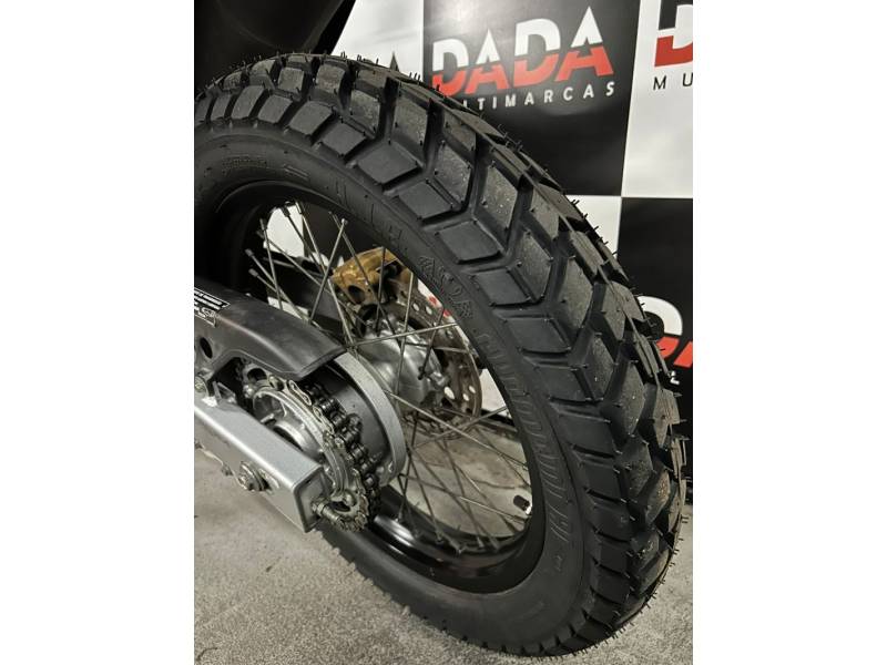 HONDA - XRE 300 - 2018/2018 - Verde - R$ 23.900,00