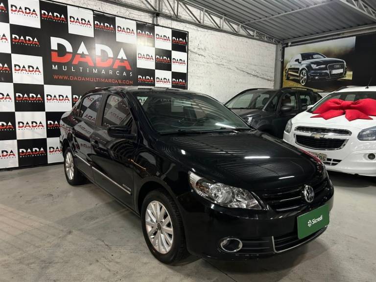 VOLKSWAGEN - VOYAGE - 2008/2009 - Preta - R$ 38.900,00