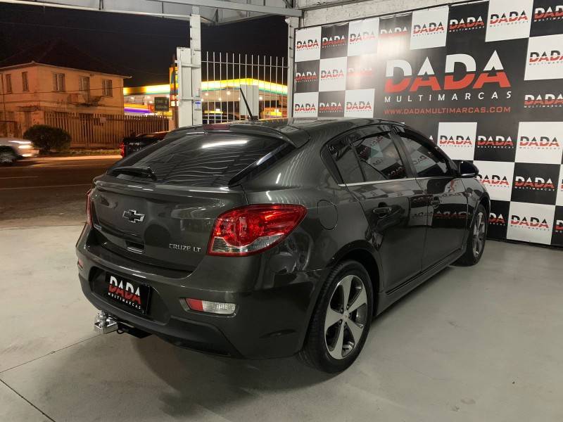 CHEVROLET - CRUZE - 2012/2013 - Verde - R$ 55.900,00