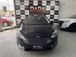 FORD - FOCUS - 2016/2016 - Preta - R$ 71.900,00