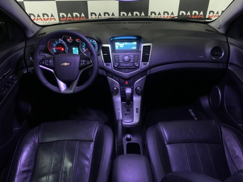 CHEVROLET - CRUZE - 2012/2013 - Verde - R$ 55.900,00
