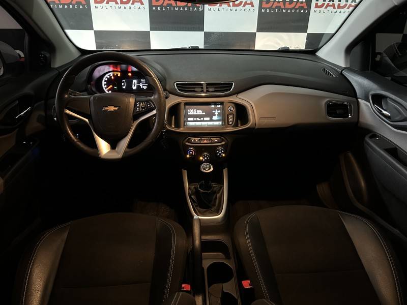 CHEVROLET - ONIX - 2019/2019 - Branca - R$ 65.900,00