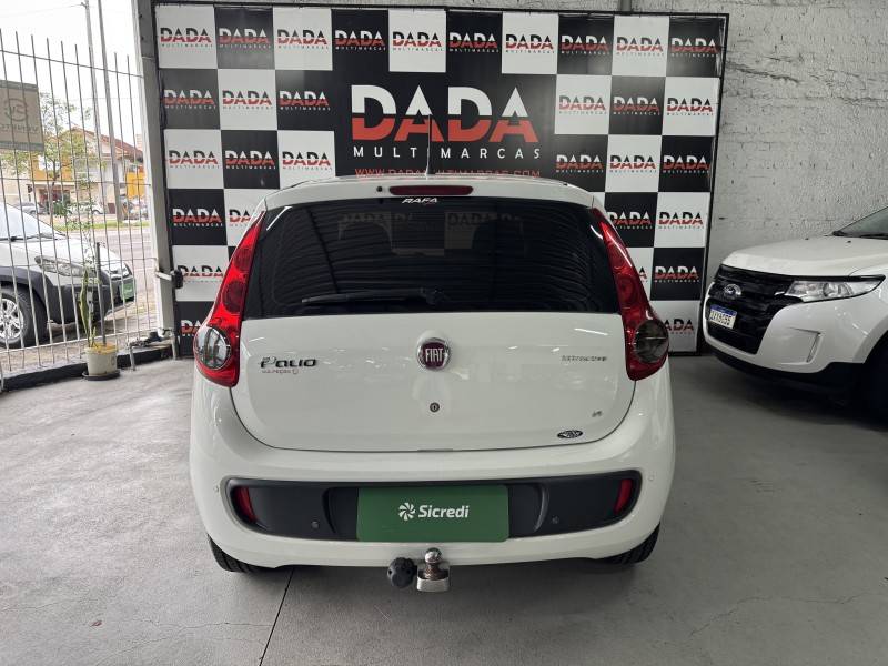 FIAT - PALIO - 2014/2014 - Branca - R$ 35.900,00