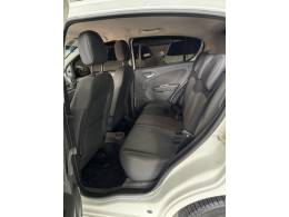 FIAT - PALIO - 2014/2014 - Branca - R$ 35.900,00