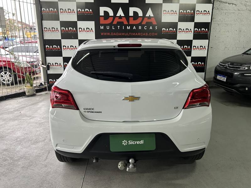 CHEVROLET - ONIX - 2019/2019 - Branca - R$ 65.900,00