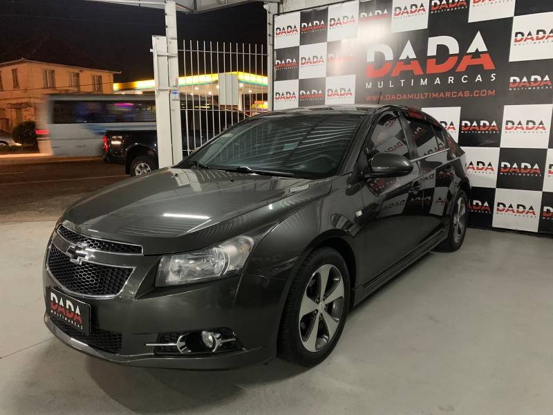 CHEVROLET - CRUZE - 2012/2013 - Verde - R$ 55.900,00