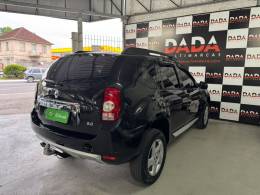 RENAULT - DUSTER - 2011/2012 - Preta - R$ 45.900,00