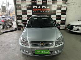 CHEVROLET - PRISMA - 2010/2011 - Prata - R$ 29.900,00