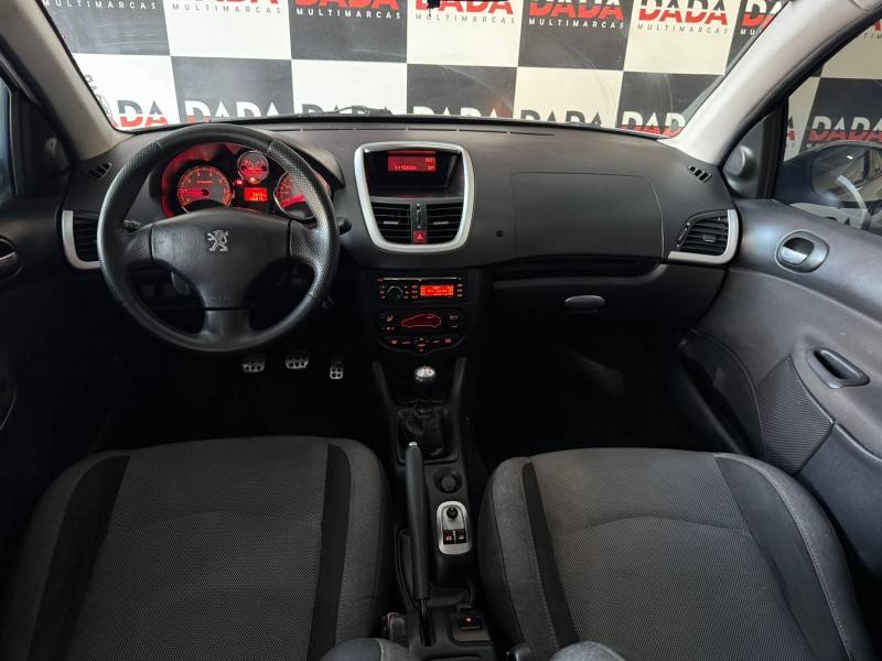 PEUGEOT - 207 - 2012/2013 - Prata - R$ 33.900,00